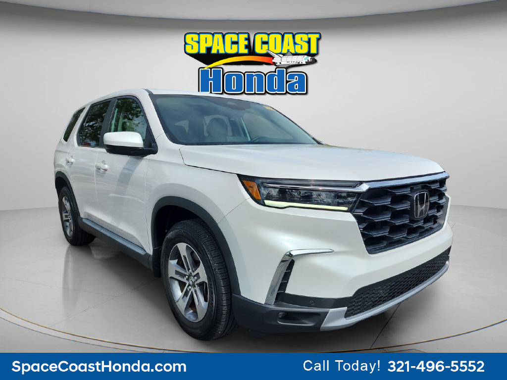 Used 2025 Honda Pilot EX-L image 13