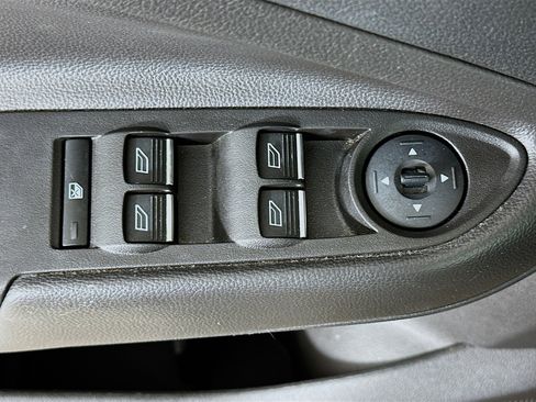 Used 2017 Ford Escape Titanium w/ Equipment Group 301A image 15