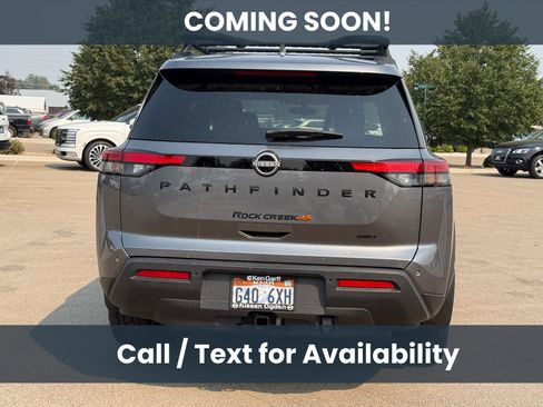 Used 2023 Nissan Pathfinder Rock Creek AWD/4WD image 5