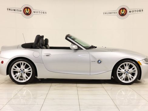 Used 2008 BMW Z4 3.0i RWD image 2