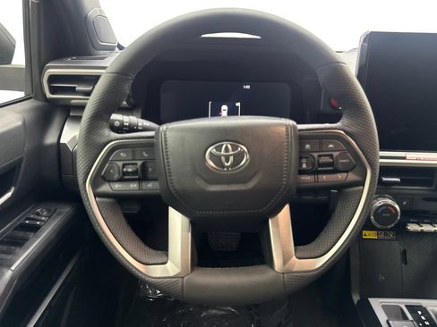 Used 2026 Toyota Tacoma TRD Off-Road w/ TRD Off Road Upgrade Package AWD/4WD image 59