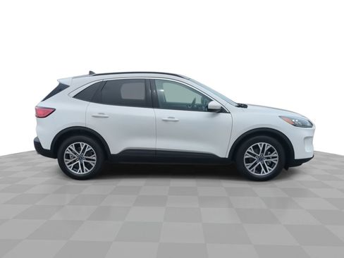Used 2022 Ford Escape SEL FWD image 9