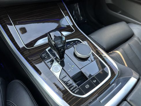 Used 2020 BMW X5 xDrive40i w/ Premium Package image 26