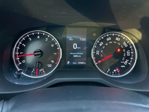Used 2022 Toyota RAV4 LE FWD image 14