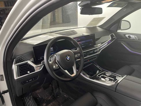 Certified 2024 BMW X5 xDrive40i w/ Parking Assistance Package image 10