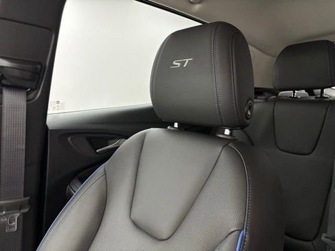 New 2026 Buick Encore GX Sport Touring image 40