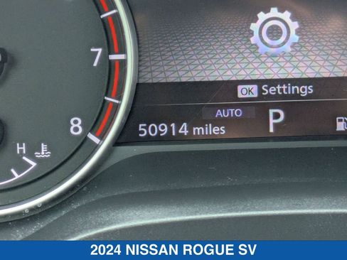 Used 2024 Nissan Rogue SV AWD/4WD image 20
