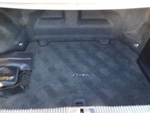 Used 2013 Lexus ES 300h image 25