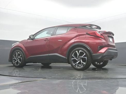 Used 2018 Toyota C-HR XLE FWD image 44