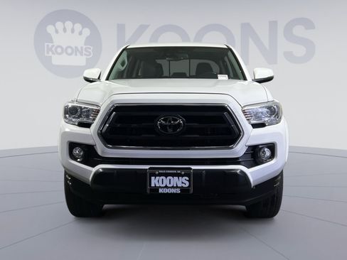 Used 2022 Toyota Tacoma SR5 image 11
