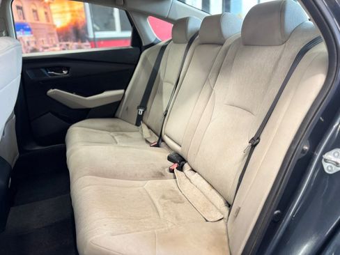 Used 2023 Honda Accord EX image 12