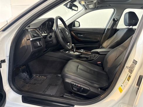 Used 2013 BMW 328i Sedan RWD image 9