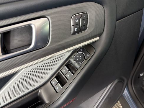 Used 2025 Ford Explorer ST AWD/4WD image 19