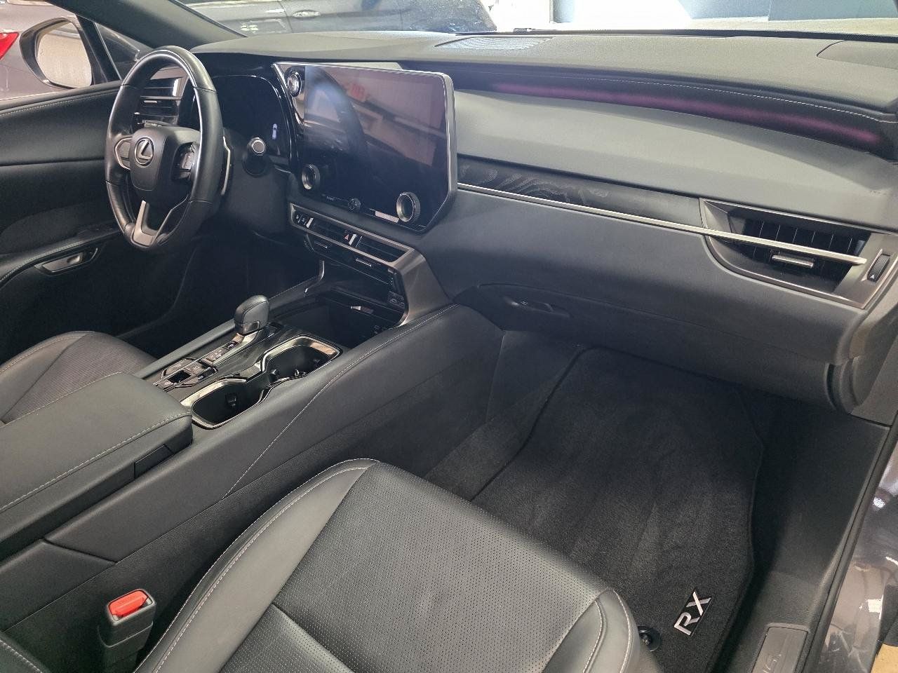 Used 2024 Lexus RX 350 Premium Plus w/ Convenience Package FWD image 25