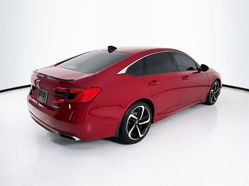 Used 2021 Honda Accord Sport image 8