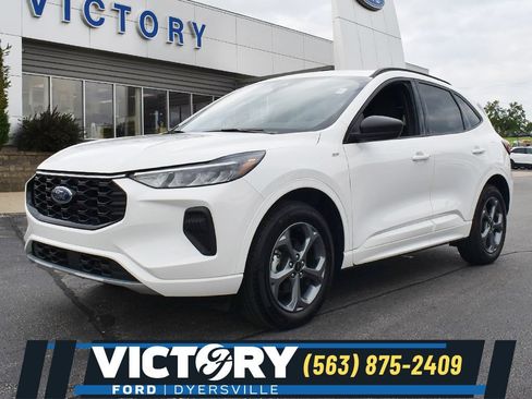 Used 2024 Ford Escape ST-Line w/ Tech Pack #1 AWD/4WD image 1
