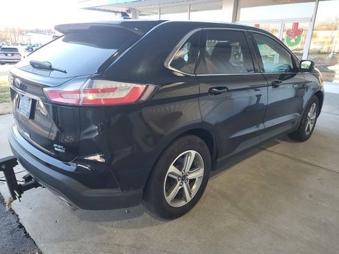 Used 2020 Ford Edge SEL w/ Convenience Package image 3