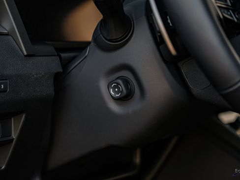 Used 2026 Lexus GX 550 image 37