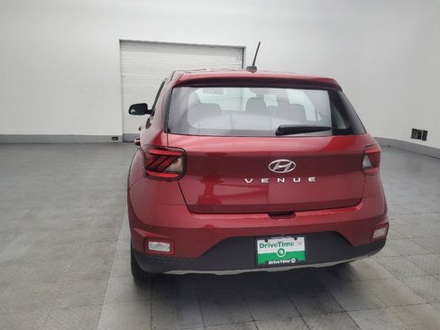 Used 2024 Hyundai Venue SE image 6