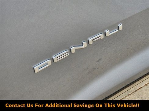 New 2026 GMC Acadia Denali image 8