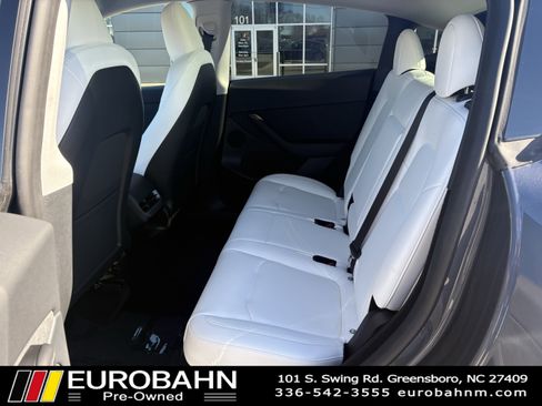 Used 2023 Tesla Model Y Long Range image 10
