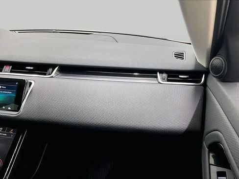 Used 2020 Land Rover Range Rover Evoque S AWD/4WD image 18