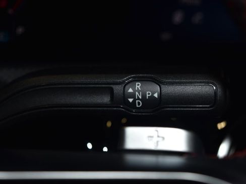 Certified 2025 Mercedes-Benz CLA 250 4MATIC image 17