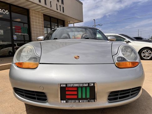 Used 1998 Porsche Boxster RWD image 14