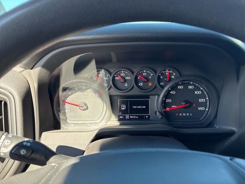 Used 2022 Chevrolet Silverado 1500 Custom image 22