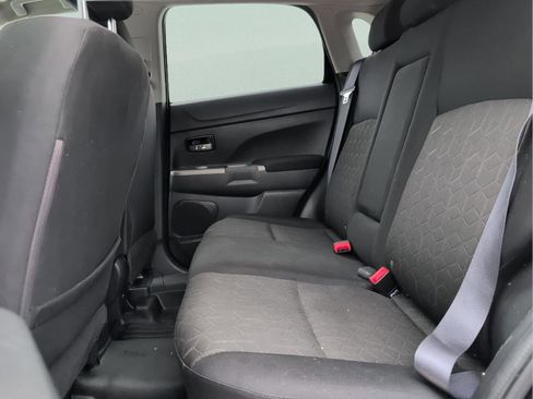 Used 2021 Mitsubishi Outlander Sport SE image 28