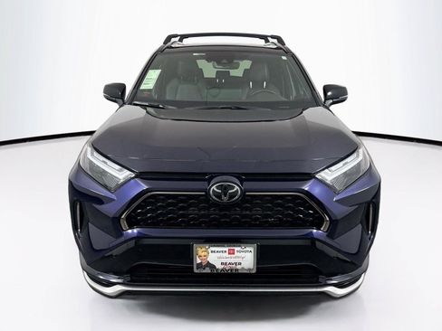 Used 2025 Toyota RAV4 XSE w/ Weather Package AWD/4WD image 9