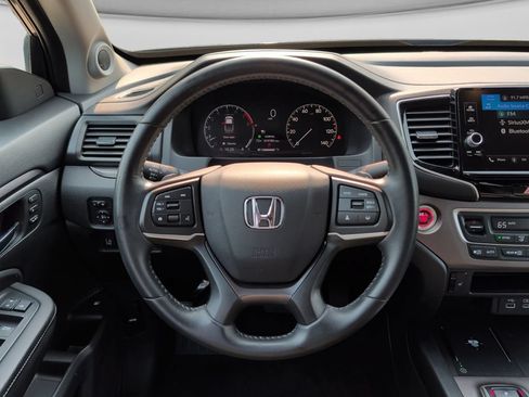 Used 2025 Honda Ridgeline RTL image 11