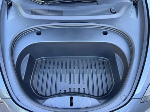 Used 2023 Tesla Model 3 Standard Range RWD image 29