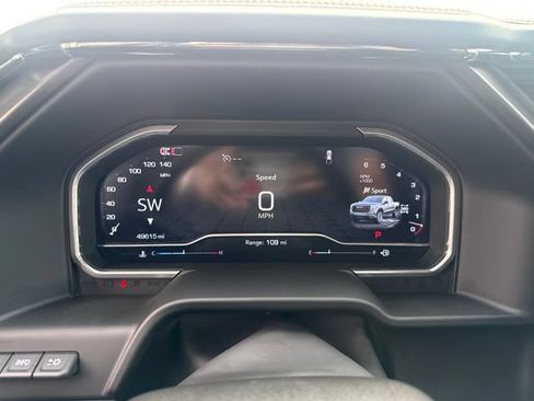 Certified 2024 GMC Sierra 1500 AT4 w/ Technology Package AWD/4WD image 23