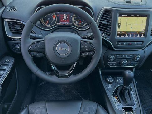 Used 2023 Jeep Cherokee Altitude Lux w/ Lux Elite Package image 11