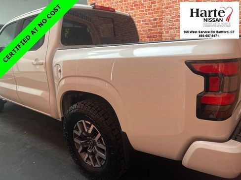 Used 2024 Nissan Frontier SL w/ Technology Package image 5