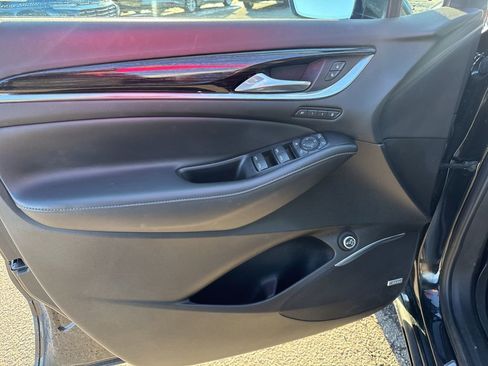 Used 2020 Buick Enclave Avenir w/ Avenir Technology Package image 16