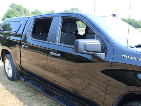 Used 2021 Chevrolet Silverado 1500 Custom AWD/4WD image 15