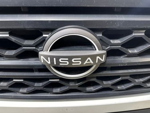 Used 2024 Nissan Frontier S w/ Technology Package image 9