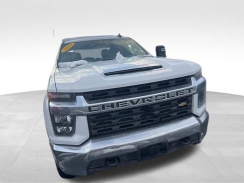 Used 2022 Chevrolet Silverado 2500 LT image 4