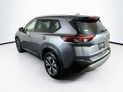 Used 2021 Nissan Rogue SV w/ Premium Package FWD image 5