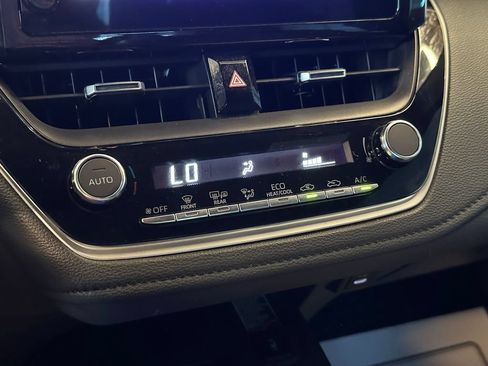 Used 2023 Toyota Corolla XSE FWD image 15
