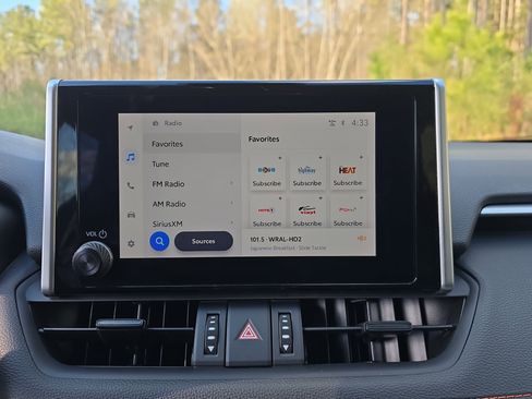 Used 2024 Toyota RAV4 Adventure image 20