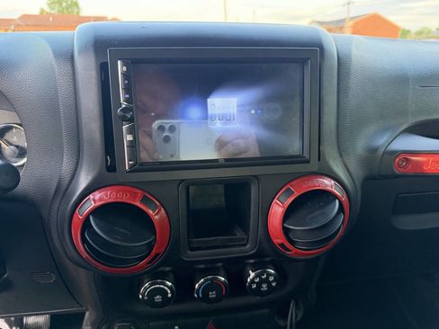 Used 2016 Jeep Wrangler Unlimited Sport w/ Trailer Tow Group AWD/4WD image 33
