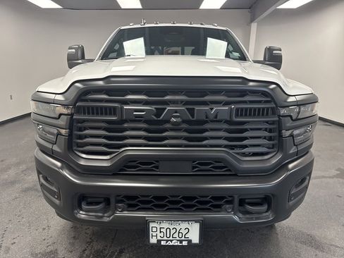 Used 2026 RAM 3500 Tradesman AWD/4WD image 3