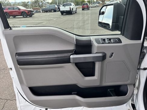 Used 2018 Ford F150 XLT AWD/4WD image 24