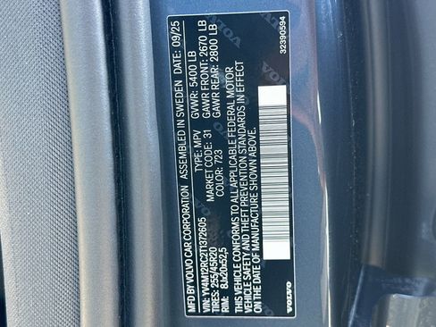 New 2026 Volvo XC60 B5 Plus w/ Protection Package Premier AWD/4WD image 34