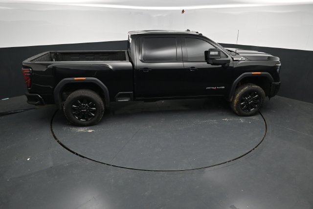 Used 2025 GMC Sierra 2500 AT4 AWD/4WD image 65