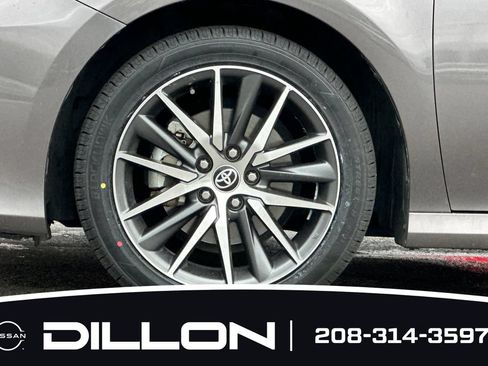 Used 2024 Toyota Camry XLE w/ Cold Weather Package FWD image 29