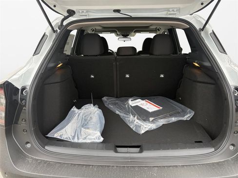 New 2026 Nissan Kicks SV w/ SV Premium Package image 18